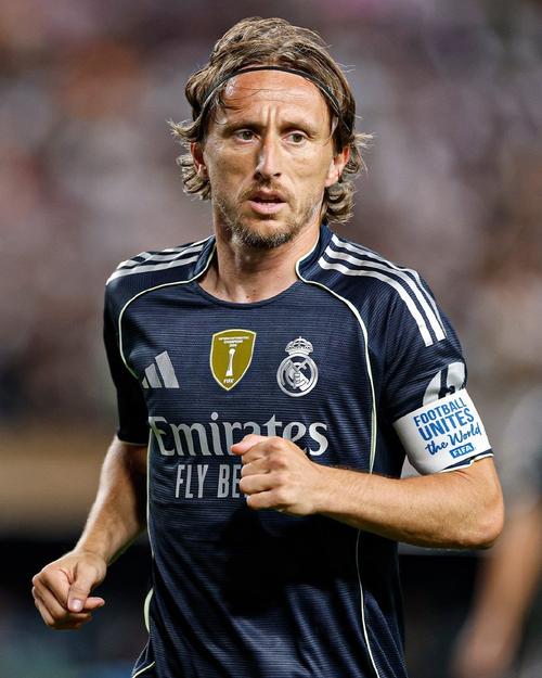 索尼悄然推出新版PS5Pro！超级静音续航大幅提升